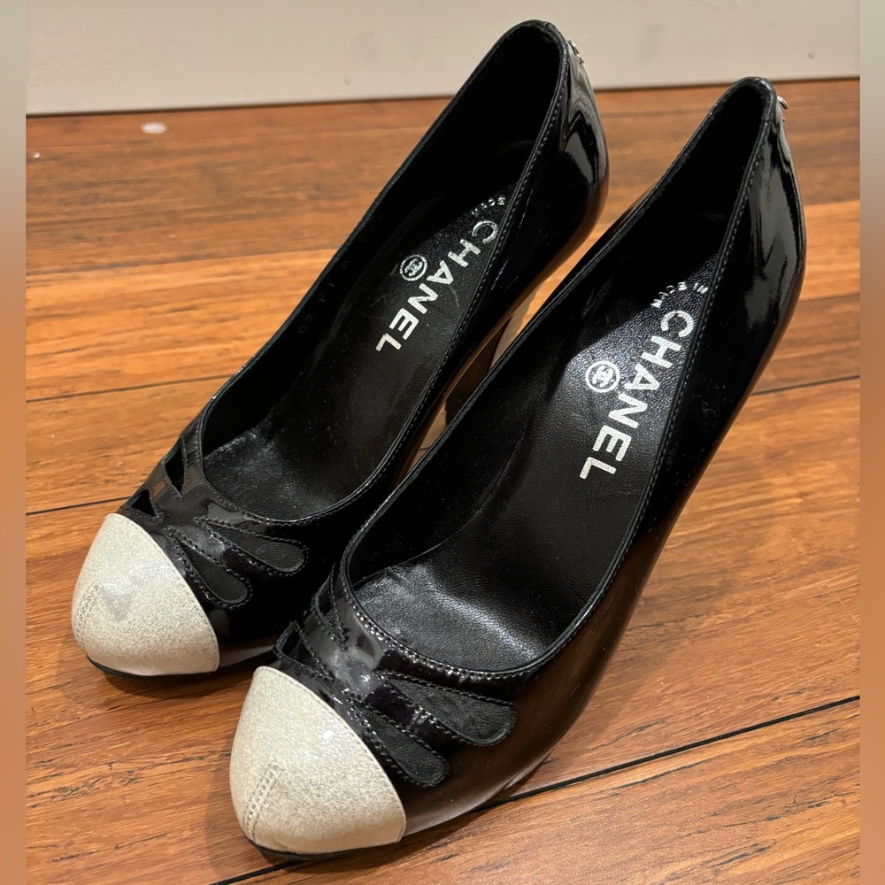Chanel Patent Leather Glitter Heel Pump